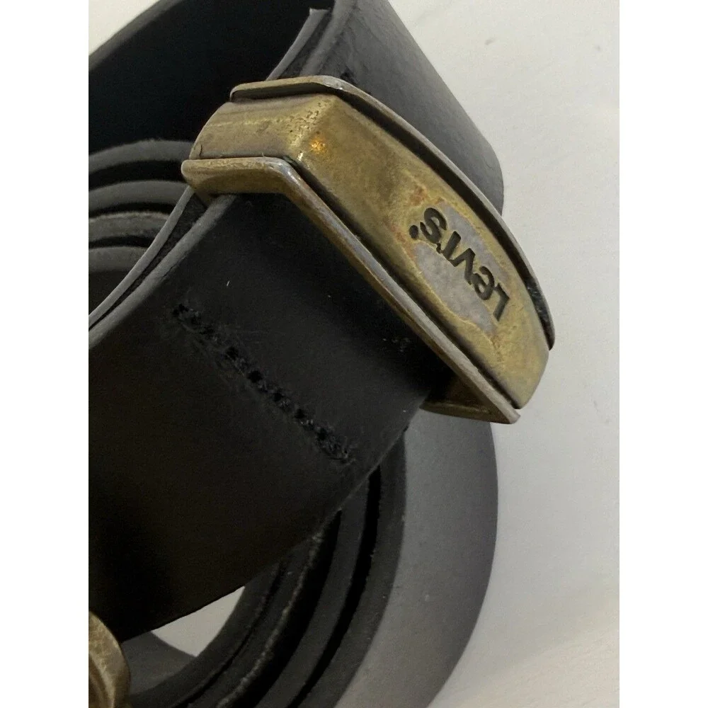 Levi’s Black Leather Belt Western Buckle Brass Horse Logo Size 38
